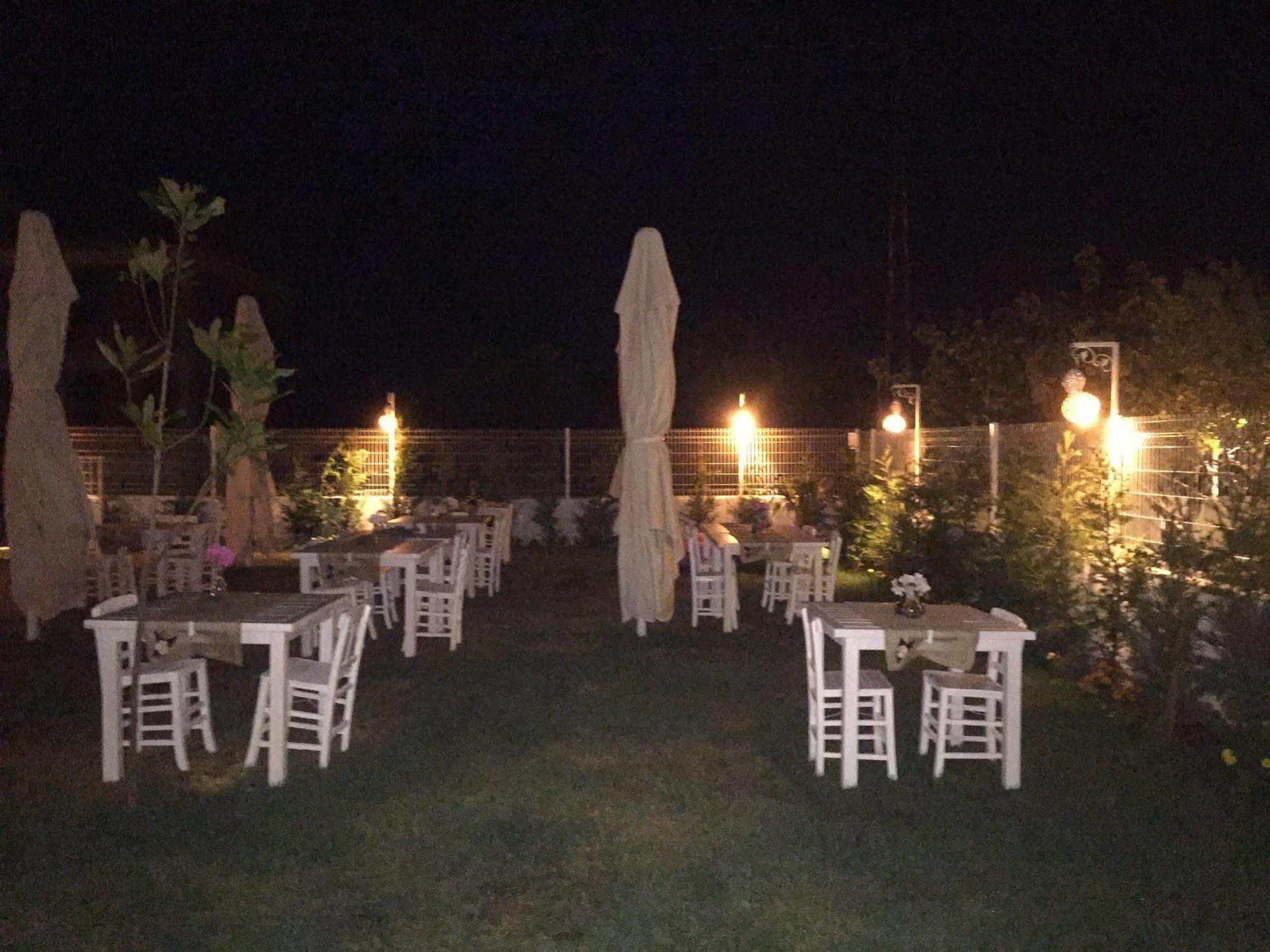 Garden Ada Hotel Bozcaada Exterior photo